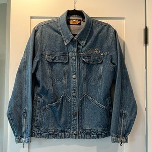 Vintage Harley Davidson Jean jacket. Women’s size large.